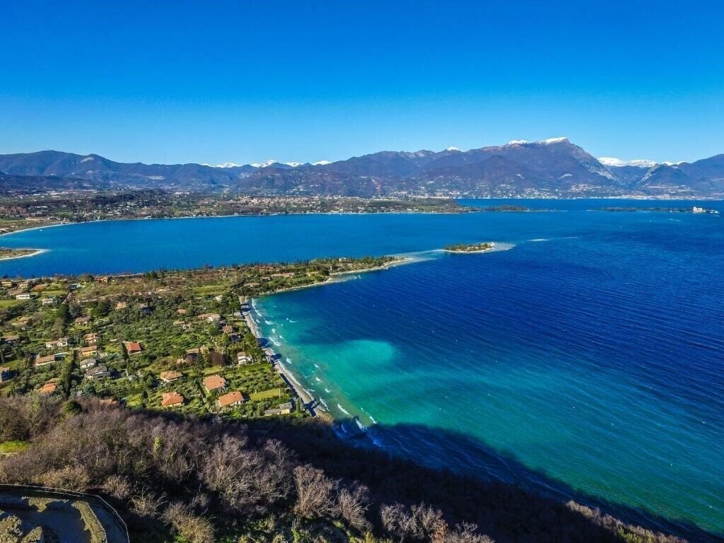 Фото Donna Silvia (Manerba del Garda) 4*