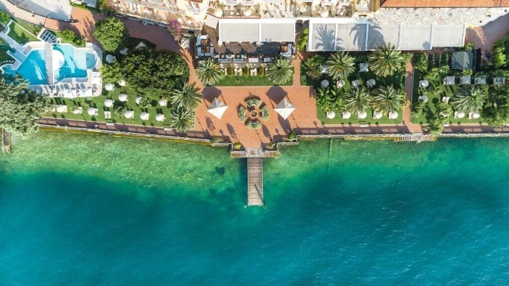 Отель Grand Hotel Fasano & Villa Principe 5*