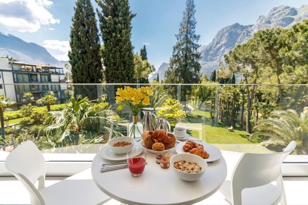 Готель Du Lac Et Du Parc Grand Resort 4*