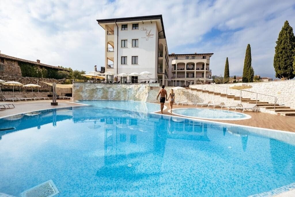 Отель Villa Luisa Resort (San Felice del Benaco) 4*