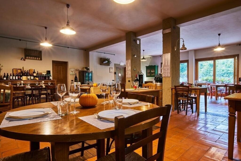 Картинка Agriturismo Cascina Mirandola 4*