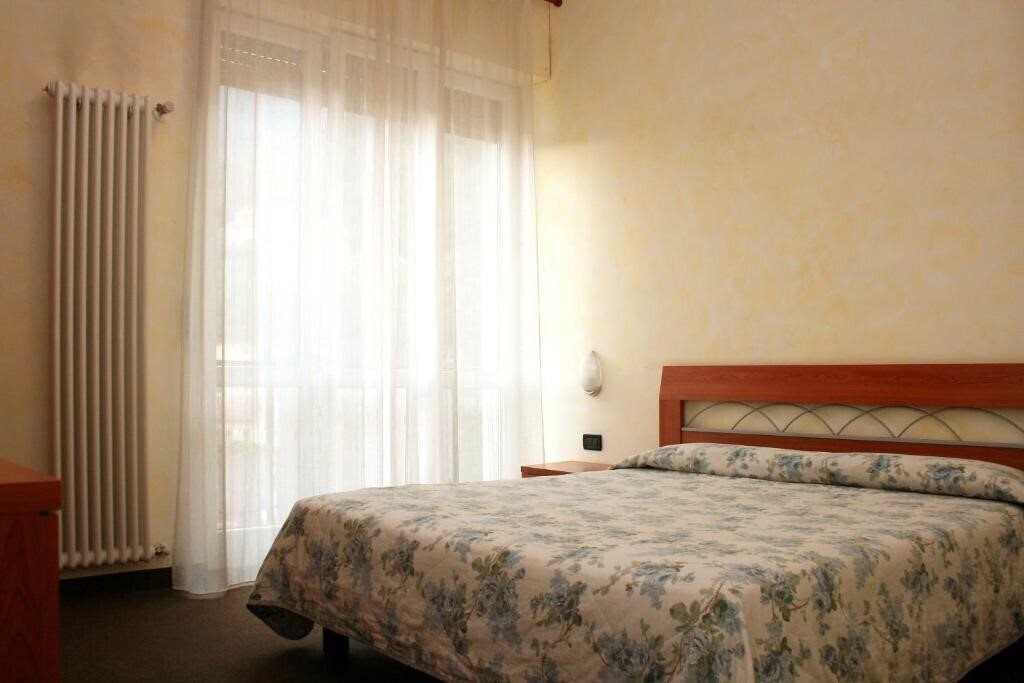 Изображение Hotel Engadina 3*