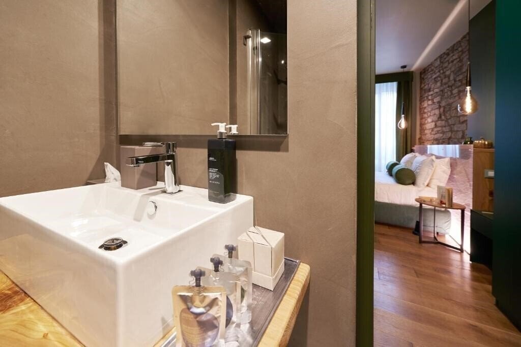 Картинка 73 Boutique Hotel 4*