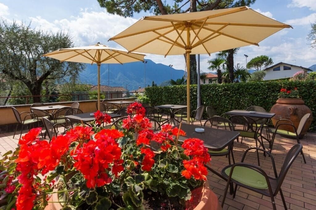 Фотографія Albergo Villa Edy 3*