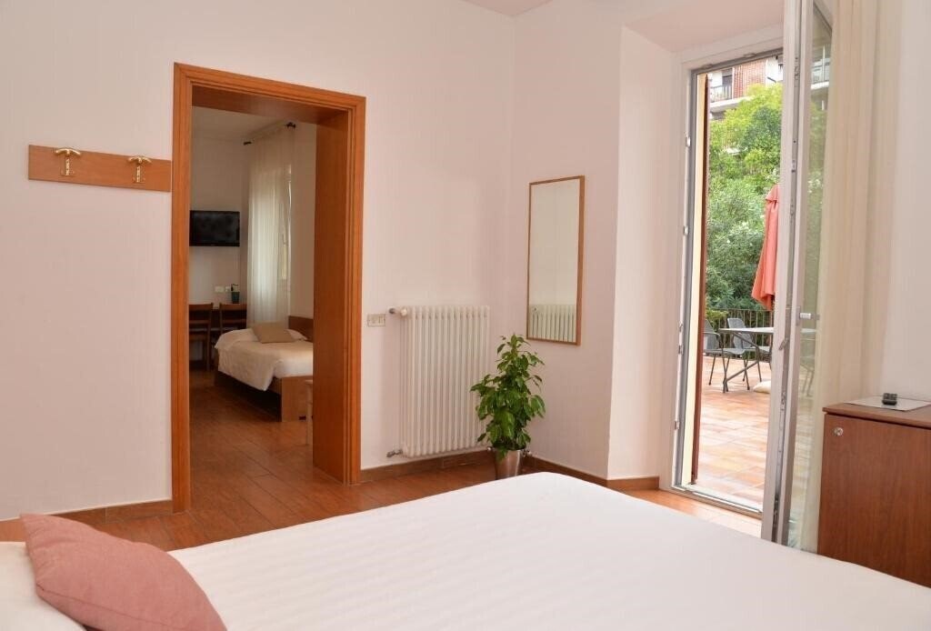 Фотографія Hotel Quarcino 3*
