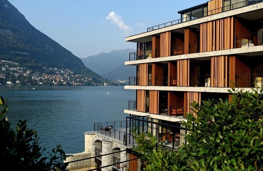 Отель Il Sereno Lago di Como 5*