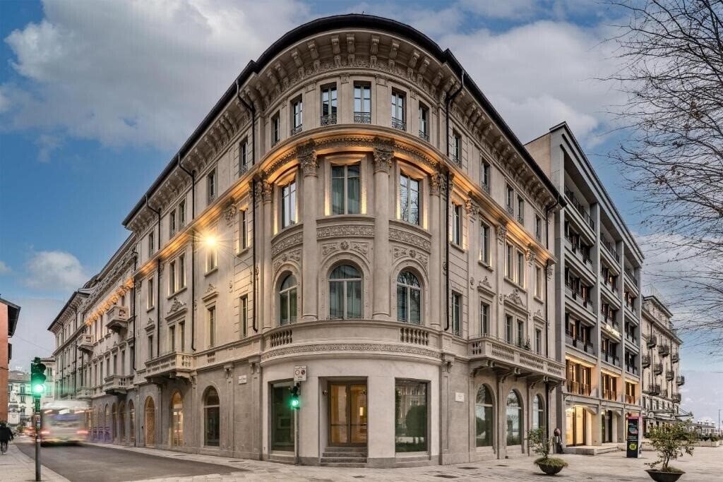 Отель Palazzo San Gottardo Lake Como, a Radisson Collection 5*