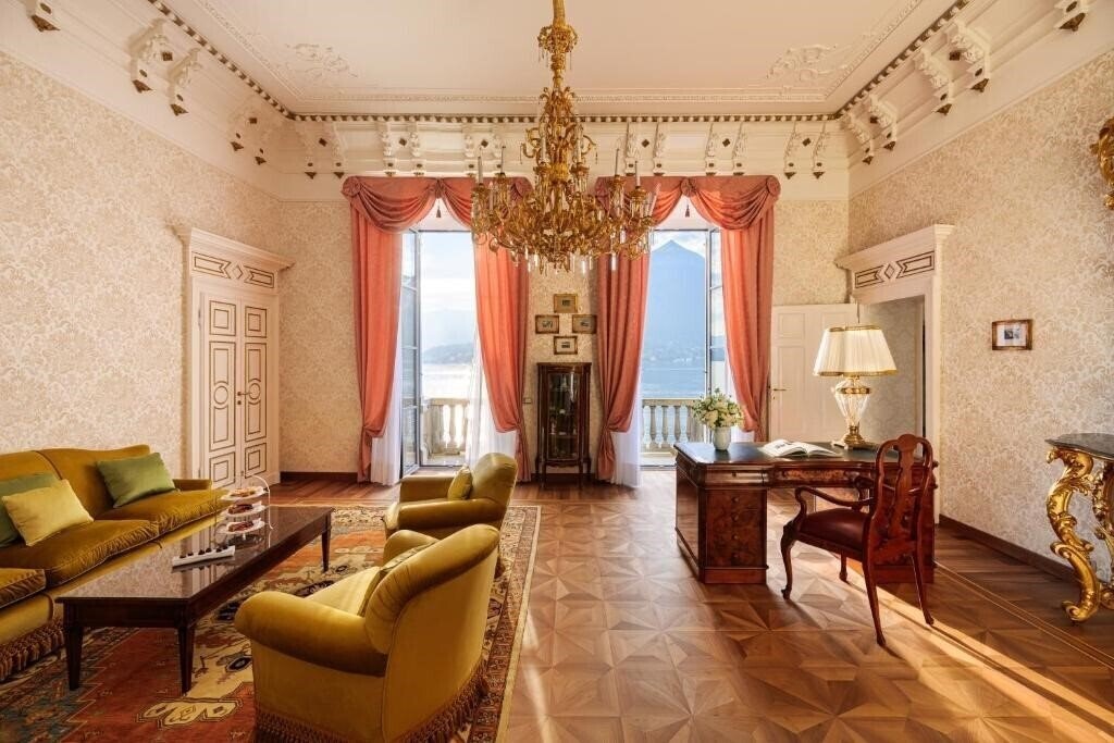 Изображение Grand Hotel Villa Serbelloni 5*