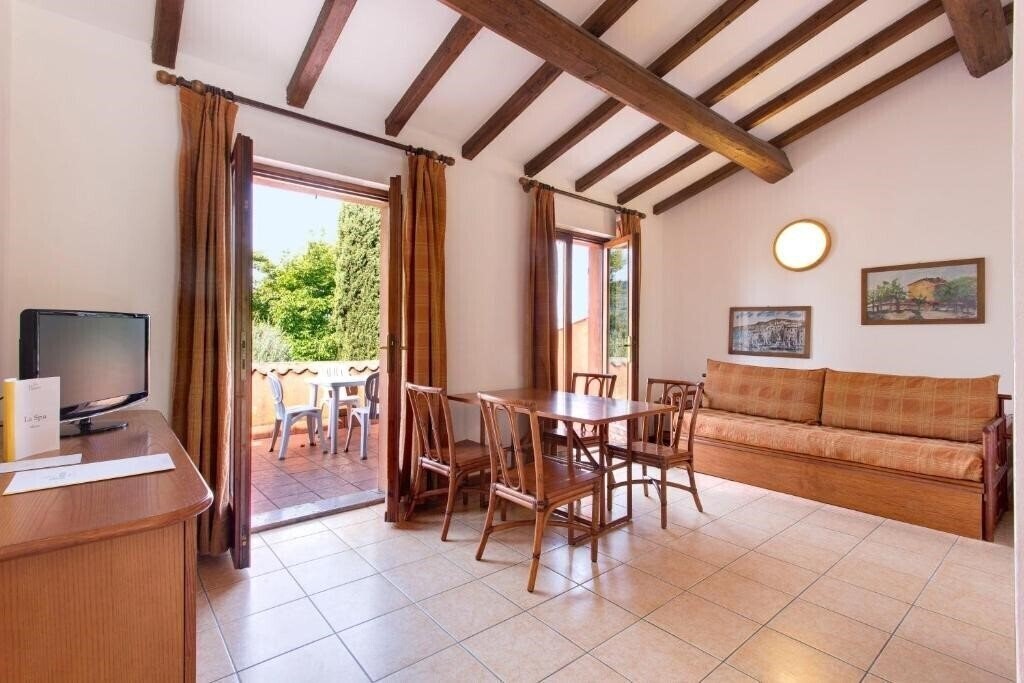 Фотографія Poiano Resort Apartments 3*