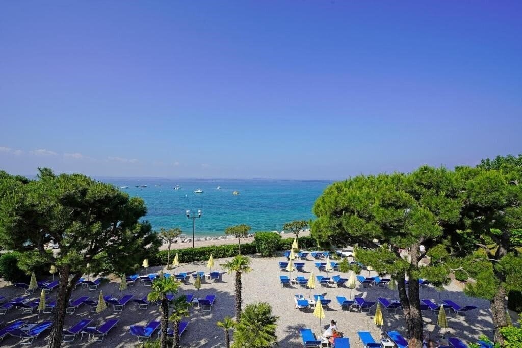 Фото Hotel Du Lac et Bellevue 4*