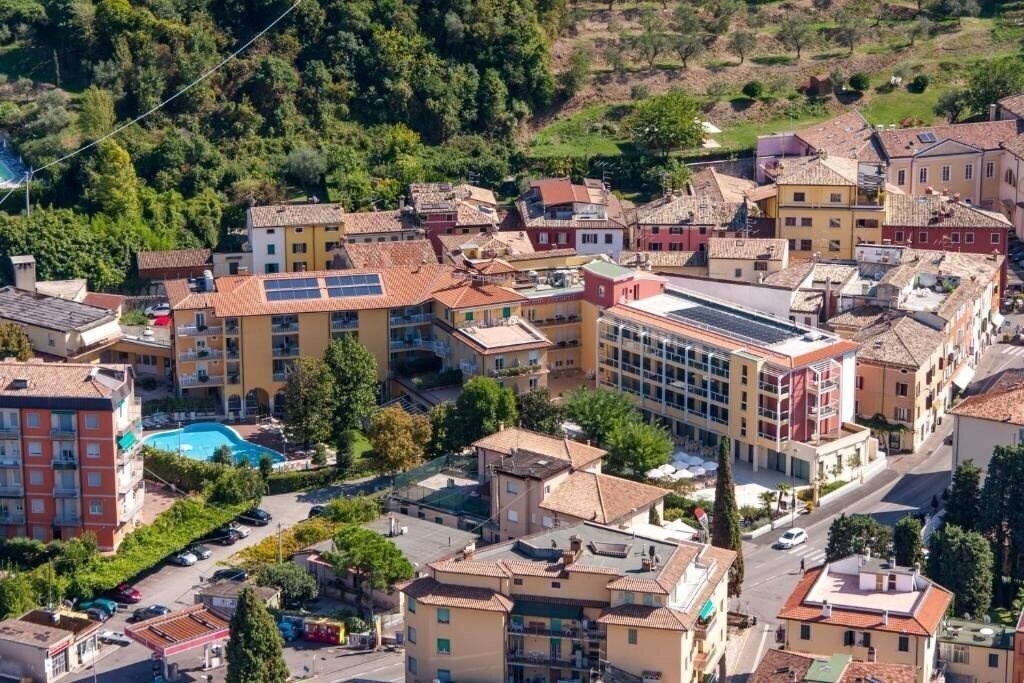 Готель Hotel Bisesti 3*