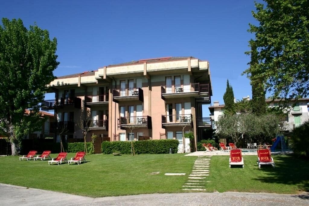 Отель Hotel Smeraldo (Sirmione) 3*