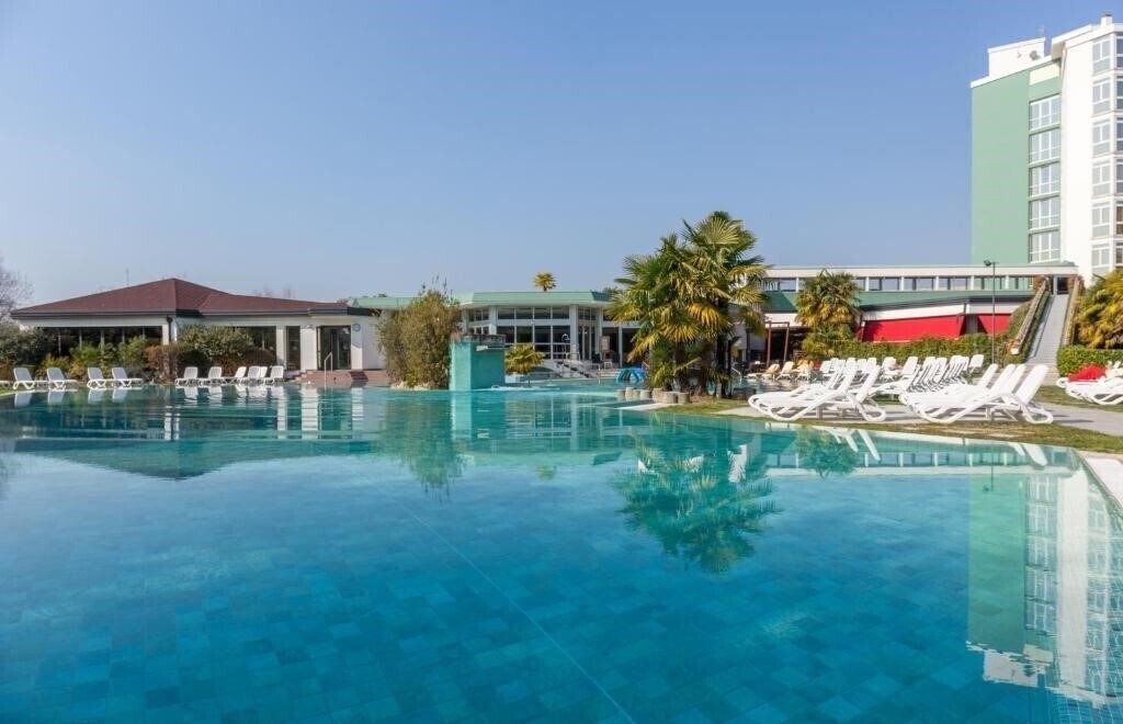 Готель Garden Terme Montegrotto 4*