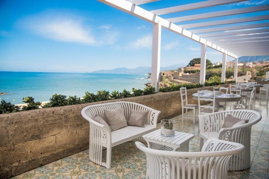 Готель Hotel Tonnara Trabia 4*