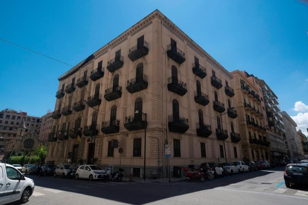 Готель Tonic Hotel Palermo 3*