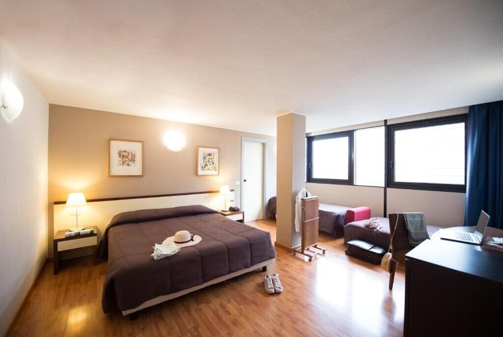 Фотографія Cristal Hotel Palermo 4*