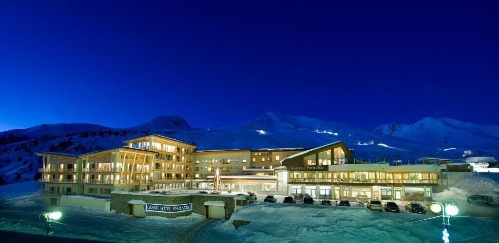 Отель Grand Hotel Paradiso 4*