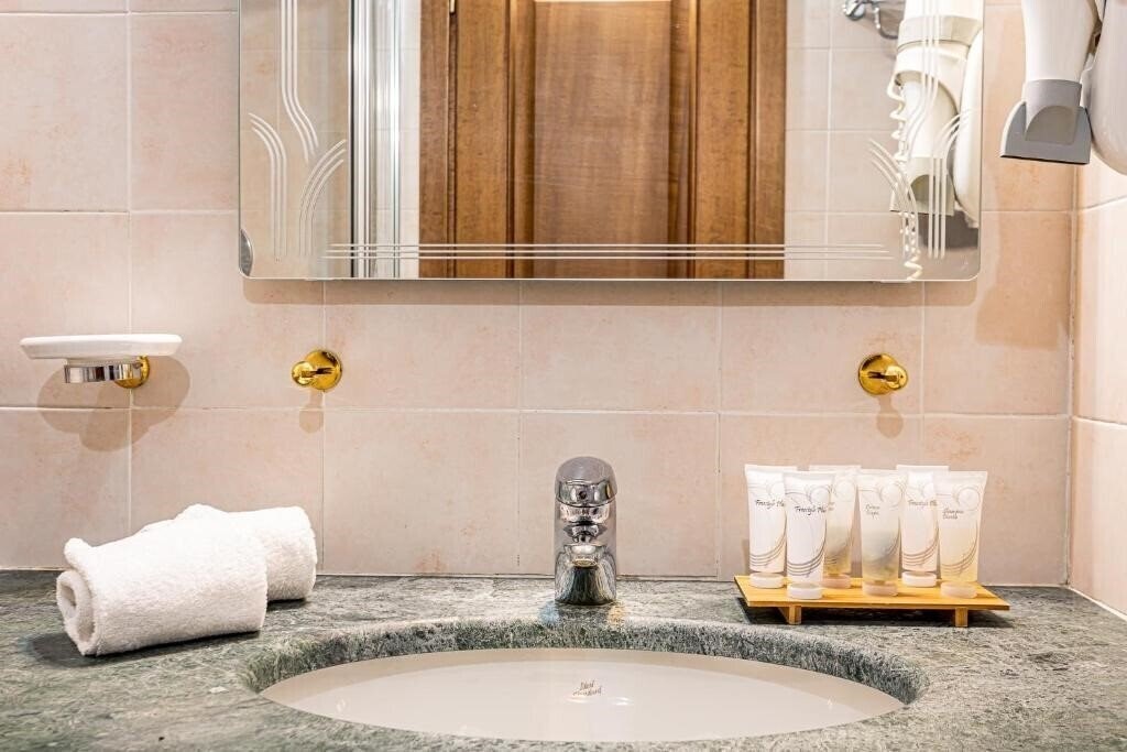 Фото Cristallo Hotel Sestriere 4*