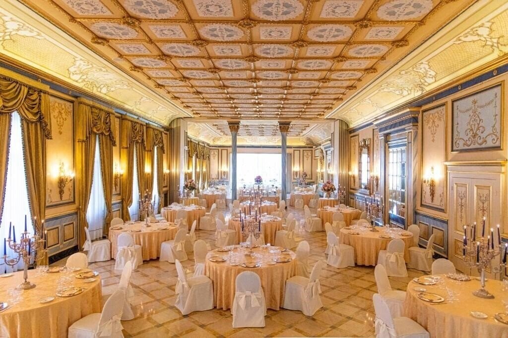 Изображение Regina Palace 4*