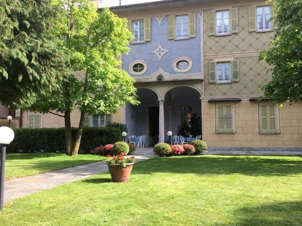 Отель LVG Hotel Collection - Il Portico 3*
