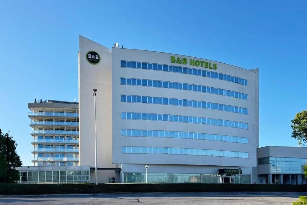 Готель Hotel B&B Cuneo Cristal 3*
