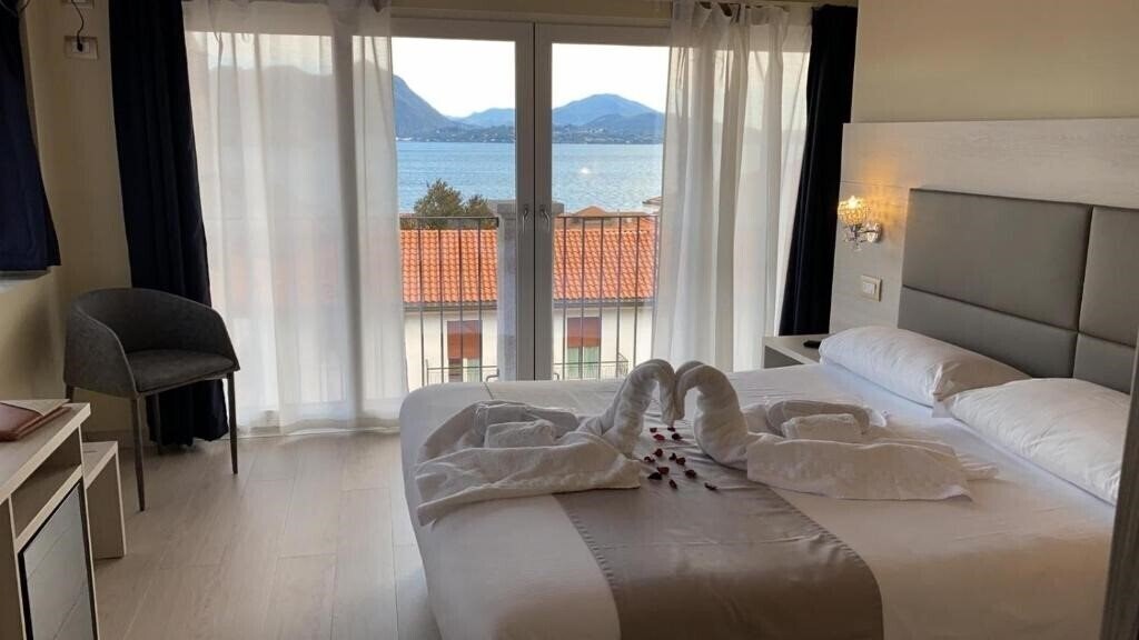 Готель Hotel Rosa (Baveno) 4*