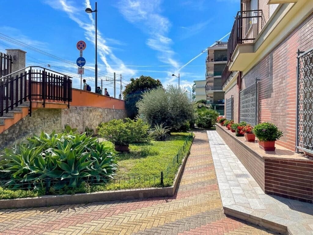 Картинка Albergo Regina Mundi 2*