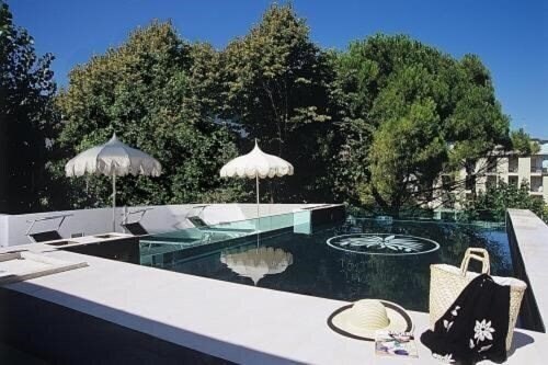Картинка M Glamour 4*
