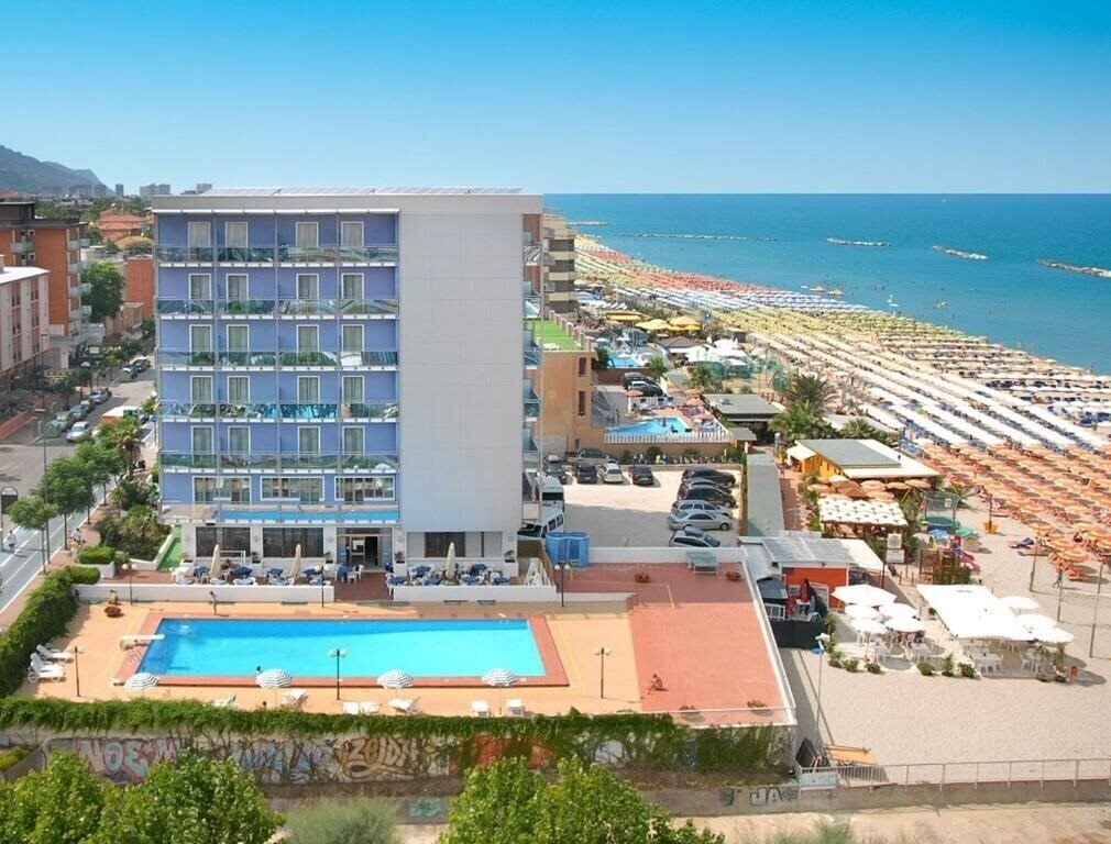 Зображення Majestic Hotel 3*
