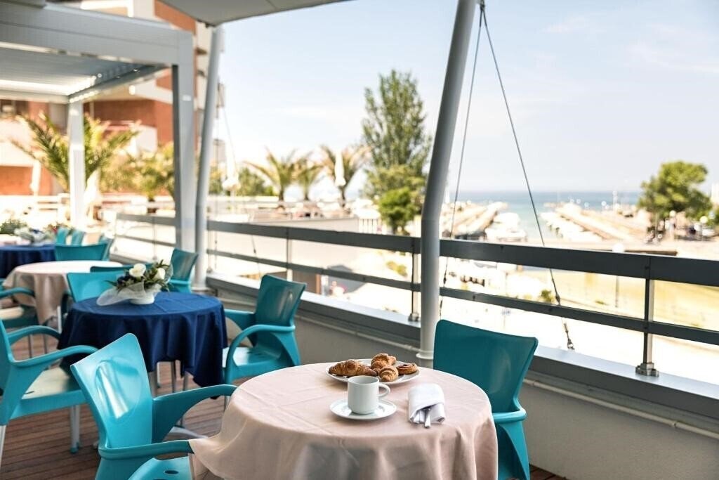 Картинка Waldorf Palace Hotel (Cattolica) 4*