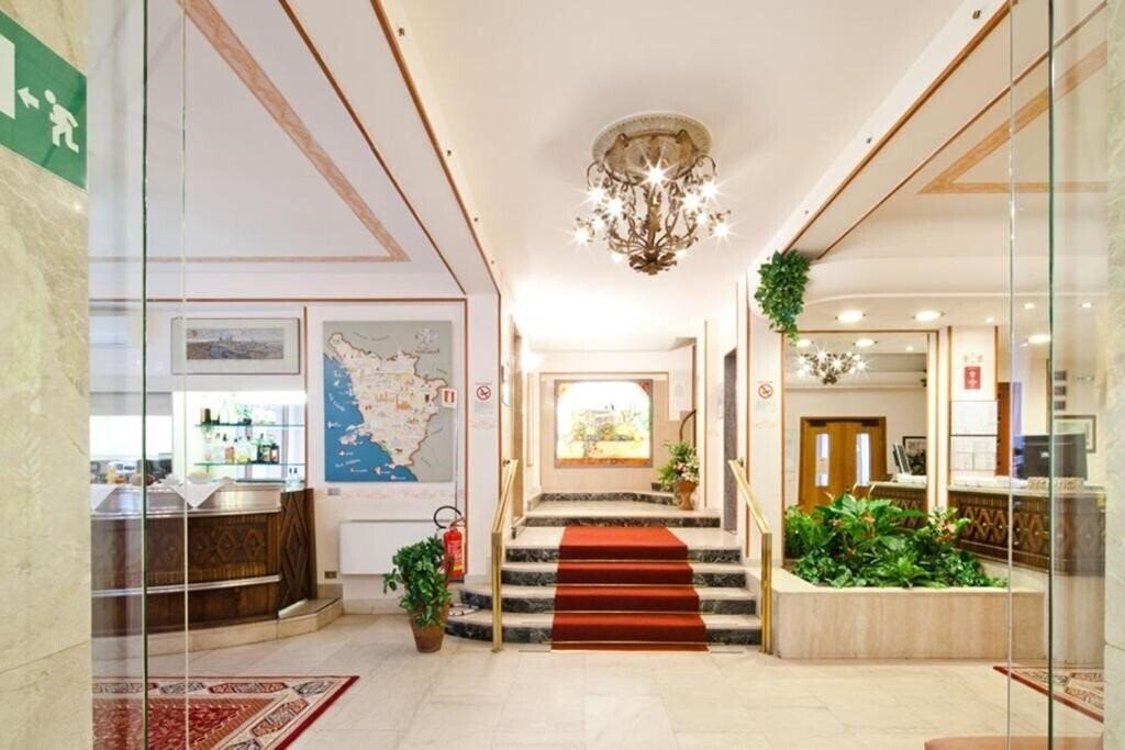 Отель Terminus Plaza 3*