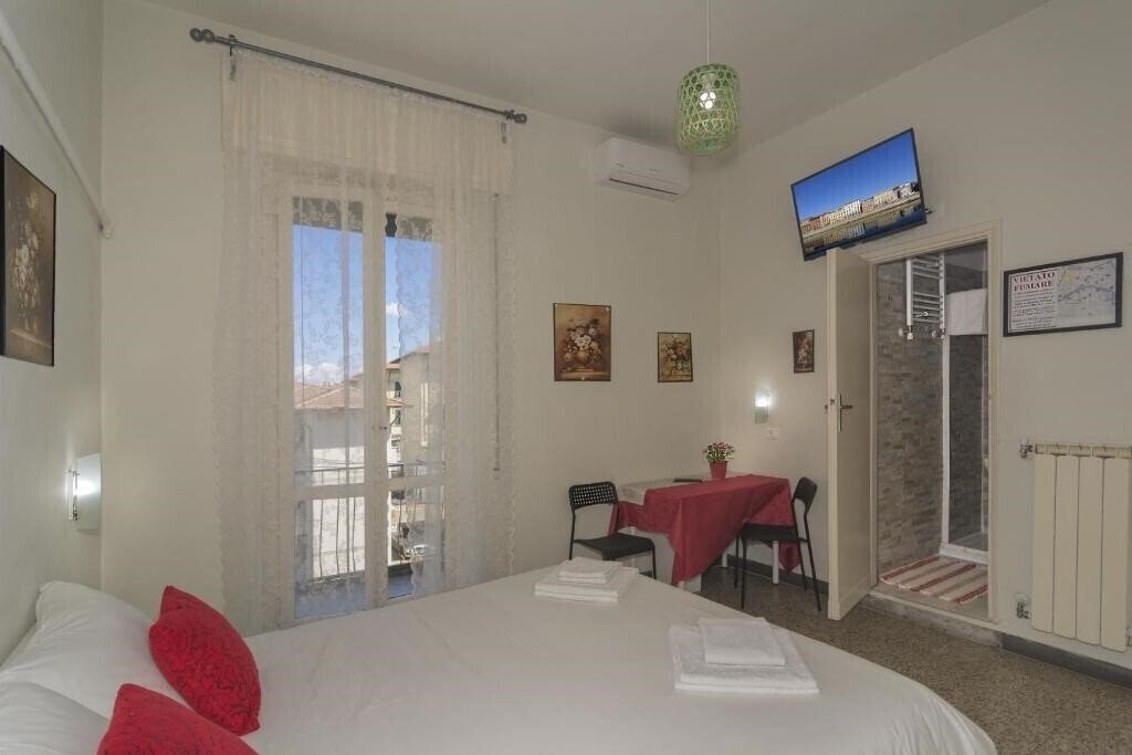 Отель Aliante Turist House 3*
