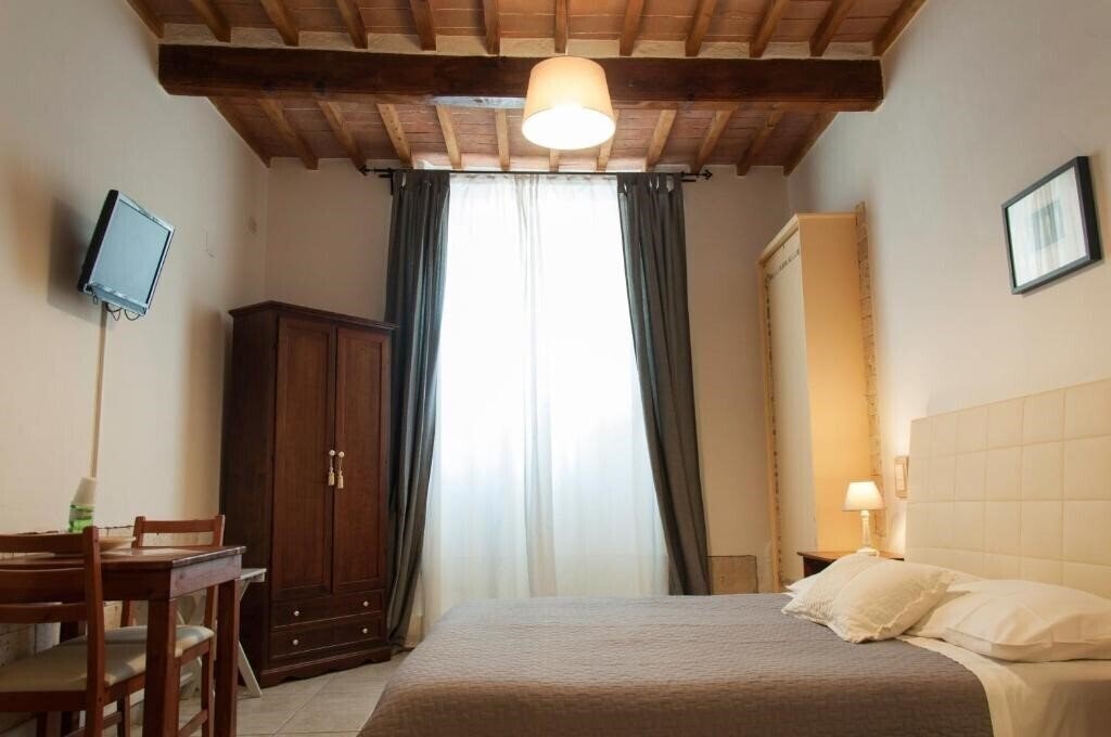 Отель Bed & Tower 3*