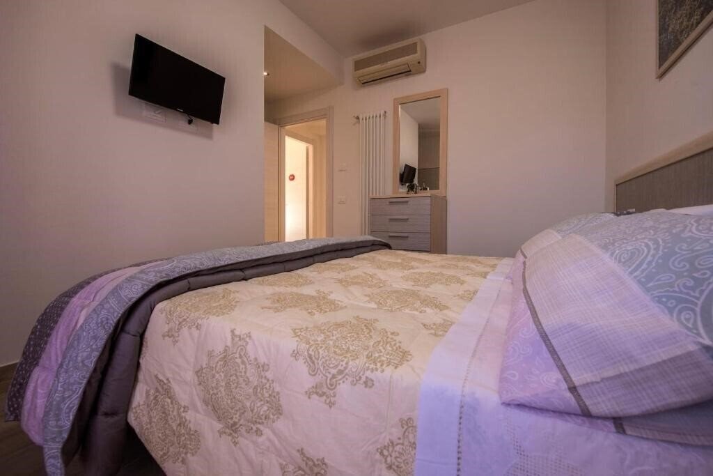 Картинка B&B Le Quattro Stagioni 3*