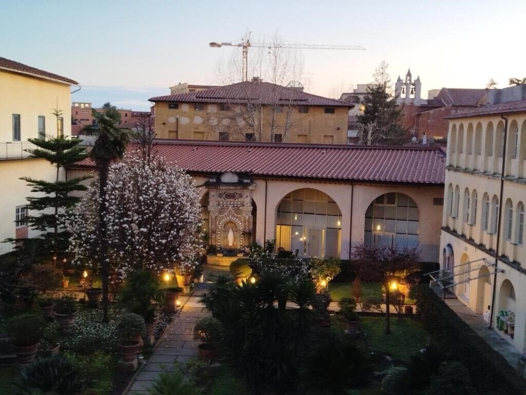 Готель Casa Per Ferie Religiosa Figlie di Nazareth 3*