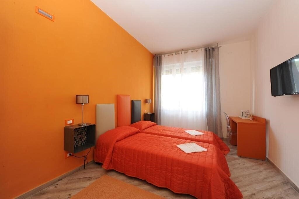 Отель B&B Ariston Pisa Tower 3*