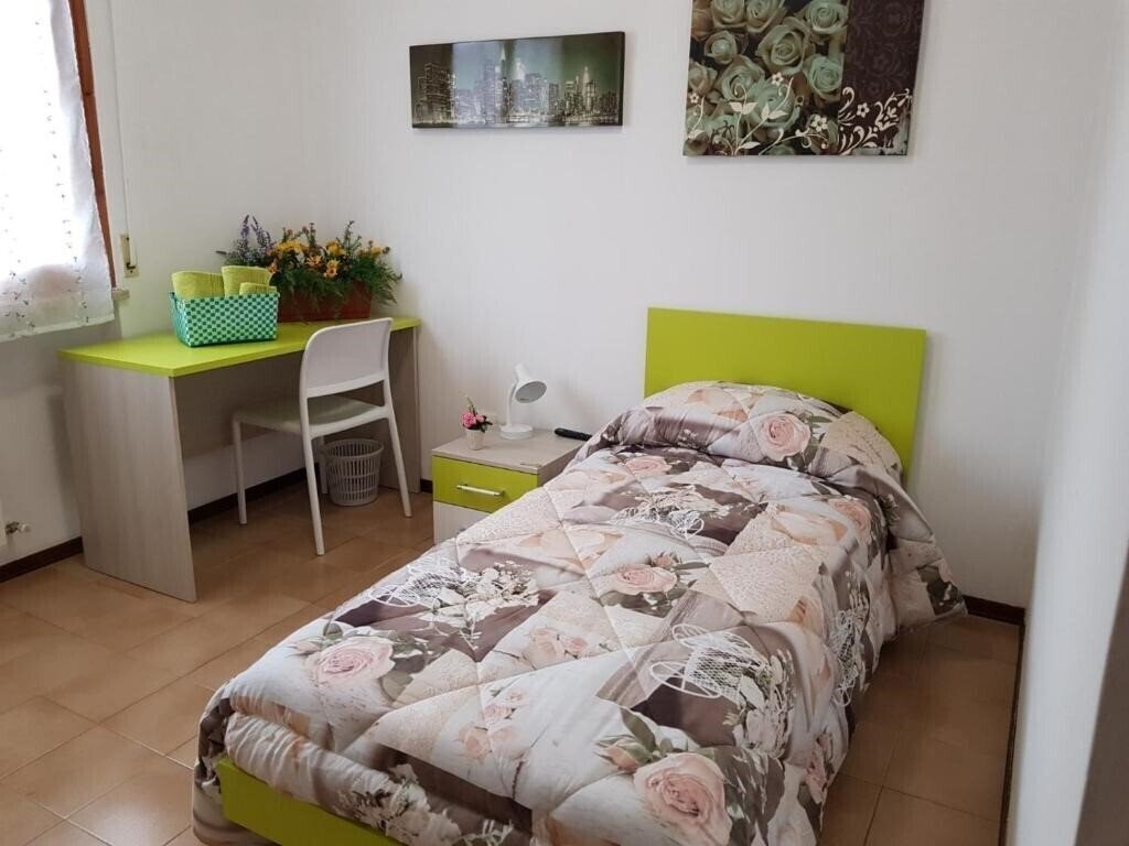 Отель B&B May Flowers 3*
