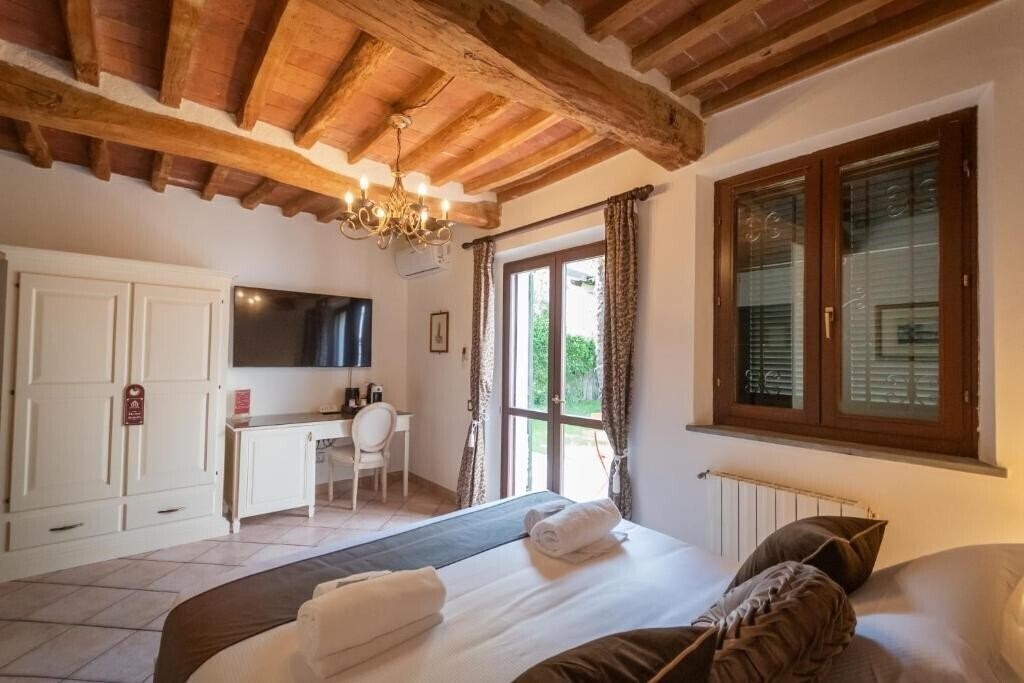 Фото Regina Rooms Pisa 3*