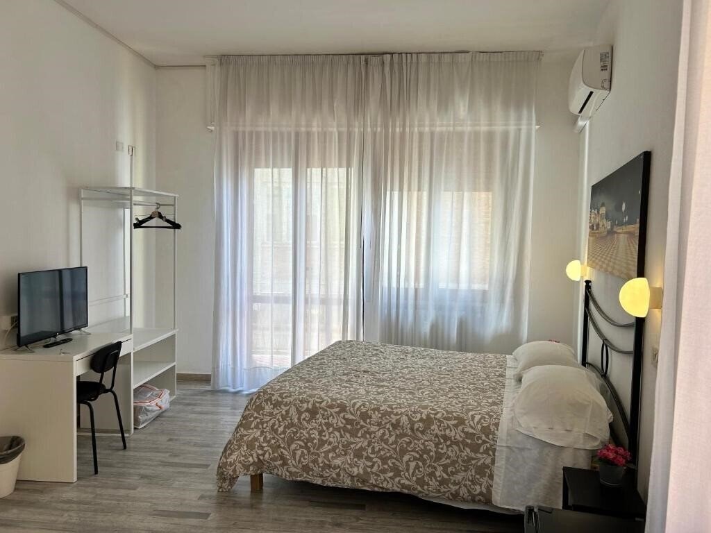 Изображение Hotel Cecile 2*