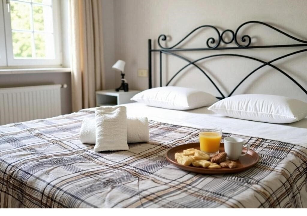 Отель B&B 6 Keys 1*