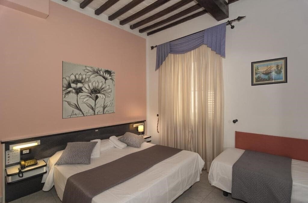 Фото Hotel Amalfitana 2*