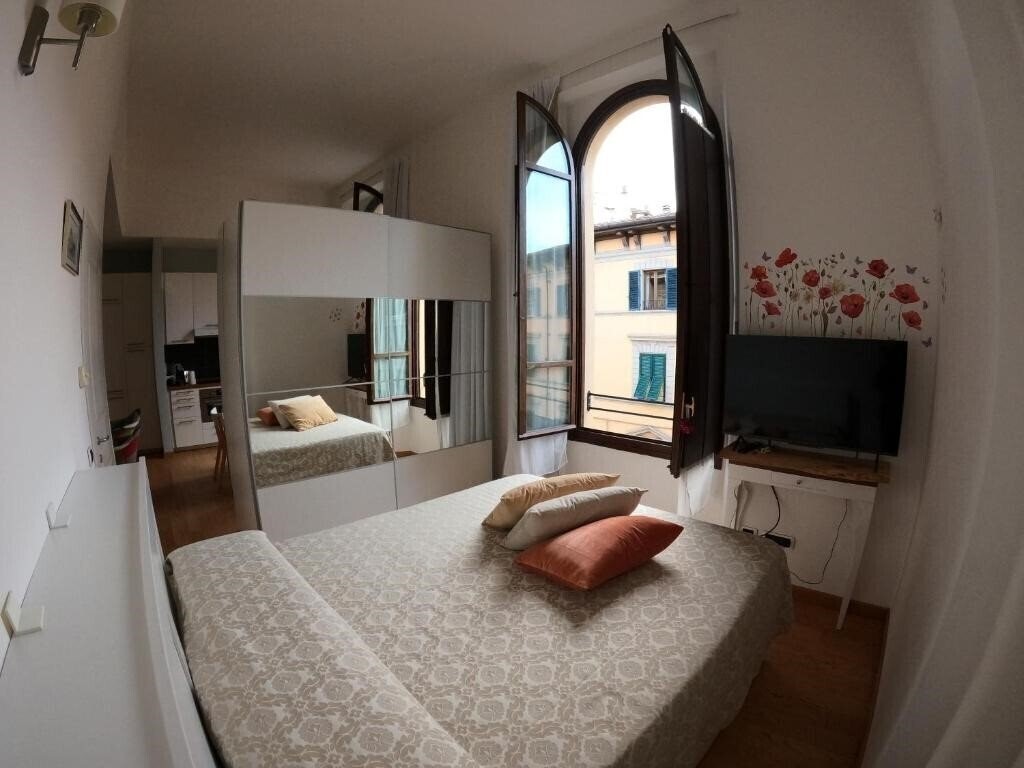 Фото B&B Five Roses 3*