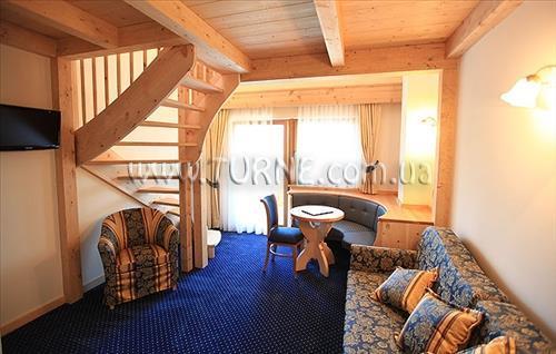 Зображення Rene 3*