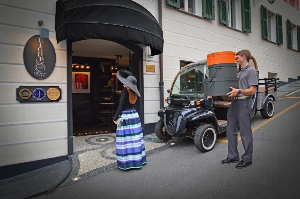 Отель Eight Hotel Portofino 5*