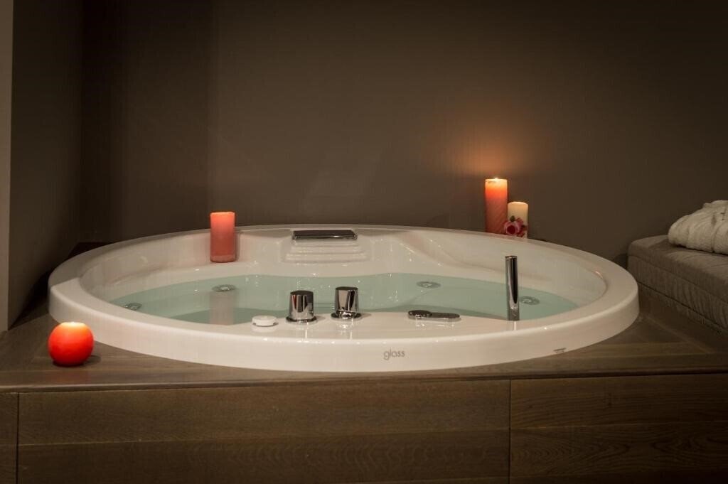 Готель Belvedere (Milano Marittima) 4*