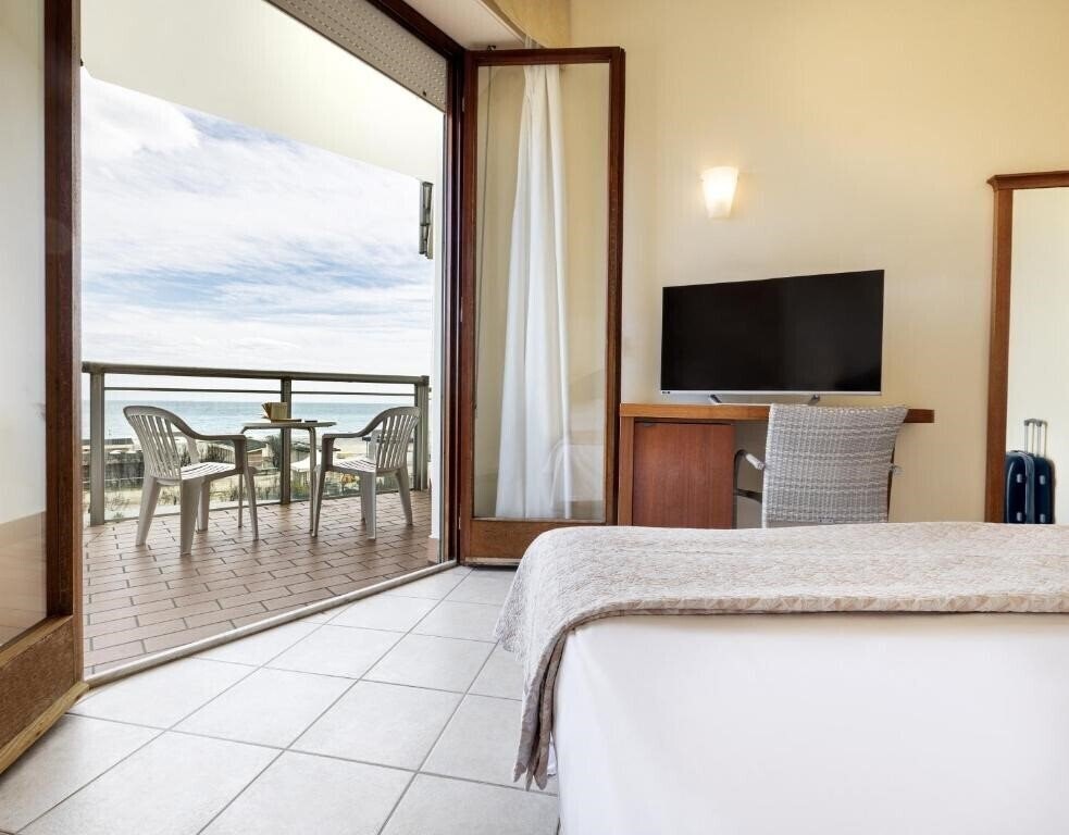 Изображение Bellevue Beach 4*