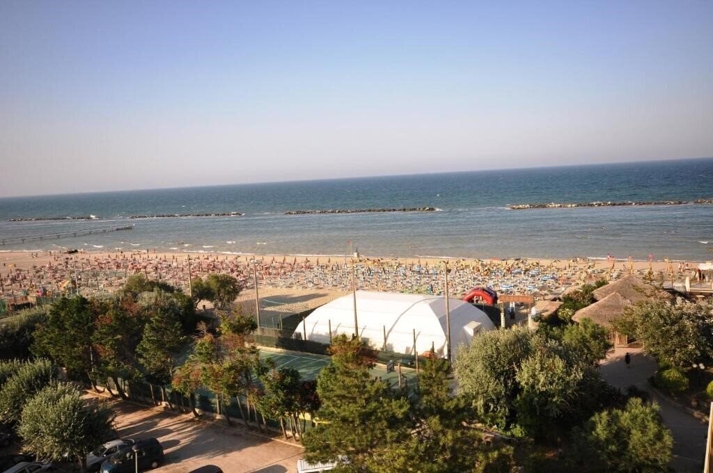 Фотографія Grand Hotel Club Azzurra 3*