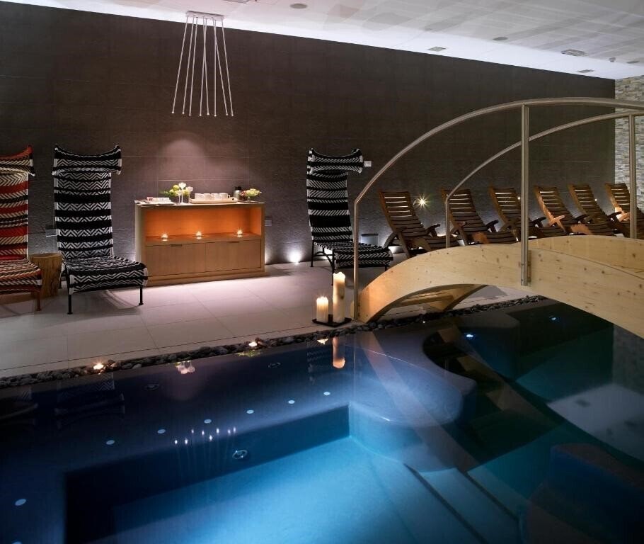Фотографія Select Suites & SPA 4*