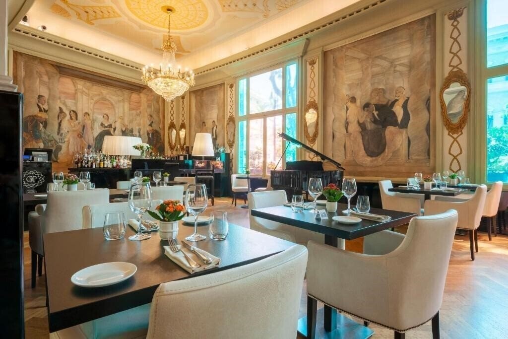 Зображення Grand Hotel Palace 5*