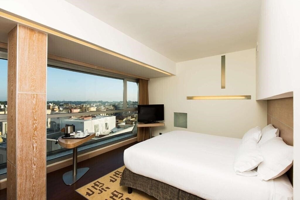 Фото Hotel Hilton Garden Inn Rome Claridge 4*